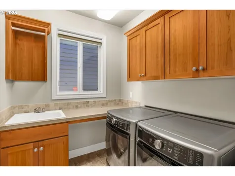 8533 SW 181st Avenue Beaverton OR 97007