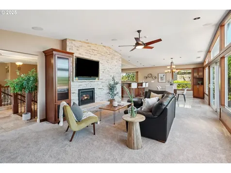 20439 NE Interlachen Lane Fairview OR 97024