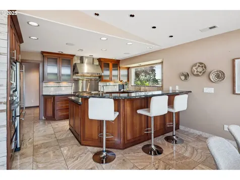 20439 NE Interlachen Lane Fairview OR 97024