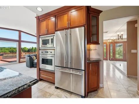 20439 NE Interlachen Lane Fairview OR 97024