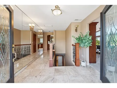 20439 NE Interlachen Lane Fairview OR 97024