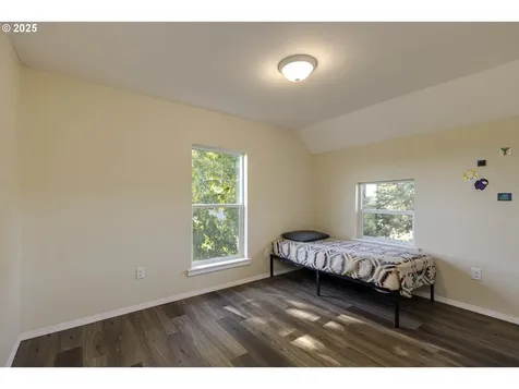 19800 SW Briedwell Road Mcminnville OR 97128