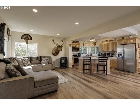 19800 SW Briedwell Road Mcminnville OR 97128