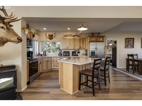 19800 SW Briedwell Road Mcminnville OR 97128