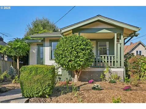 3775 SE 9th Avenue Portland OR 97202