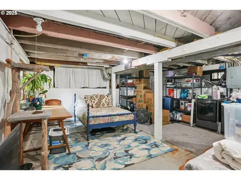 3775 SE 9th Avenue Portland OR 97202