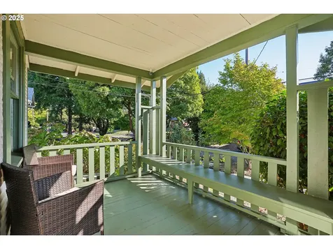 3775 SE 9th Avenue Portland OR 97202
