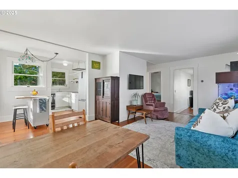 3775 SE 9th Avenue Portland OR 97202