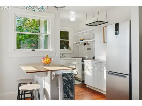 3775 SE 9th Avenue Portland OR 97202