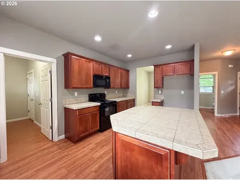 1724 SW Willowview Terrace Beaverton OR 97003