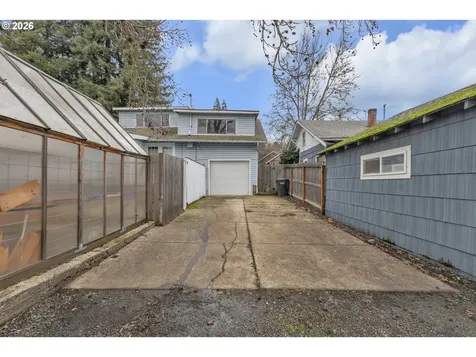 1560 SE Hamilton Street Roseburg OR 97470