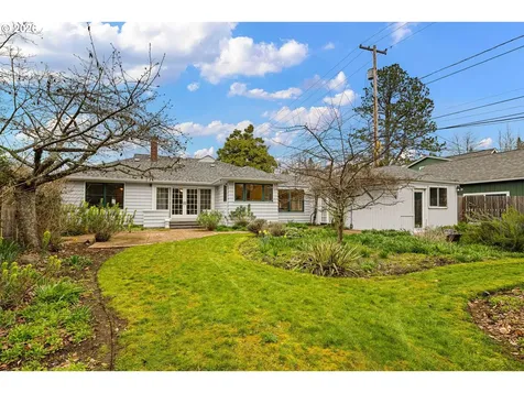 940 E 23rd Avenue Eugene OR 97405