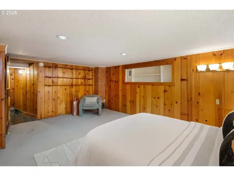 940 E 23rd Avenue Eugene OR 97405