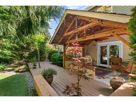 16042 SW Waxwing Way Beaverton OR 97007
