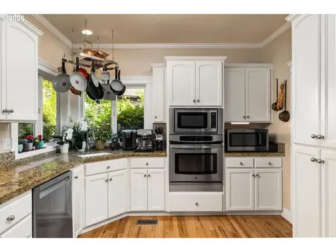 16042 SW Waxwing Way Beaverton OR 97007