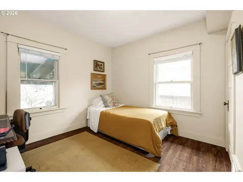 1552 N Simpson Street Portland OR 97217