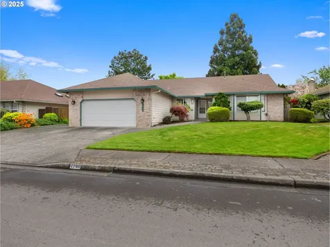 2780 NE Roberts Avenue Gresham OR 97030