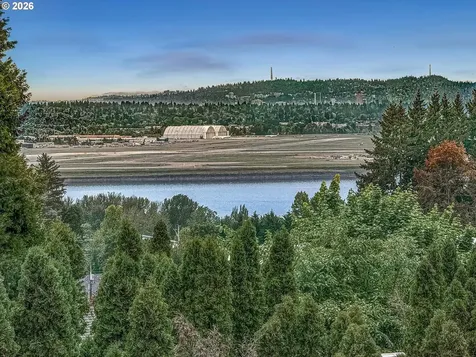 8415 SE Schwind Circle Vancouver WA 98664