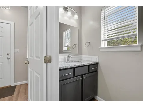 585 Baker Street Baker City OR 97814