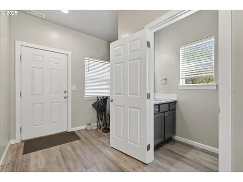 585 Baker Street Baker City OR 97814