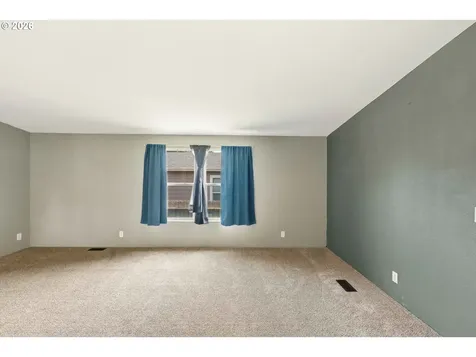 683 Lakeshore Drive Coos Bay OR 97420