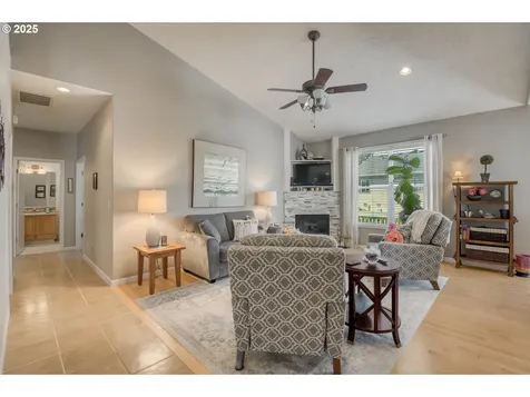 15535 SE Bybee Drive Portland OR 97236