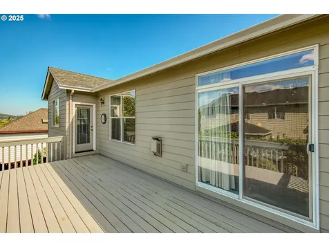 15535 SE Bybee Drive Portland OR 97236