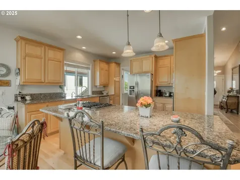 15535 SE Bybee Drive Portland OR 97236