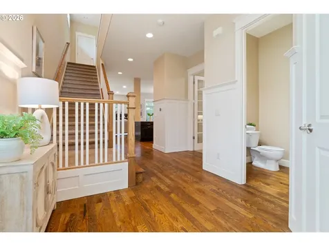 8175 SW Laurelwood Court Portland OR 97225
