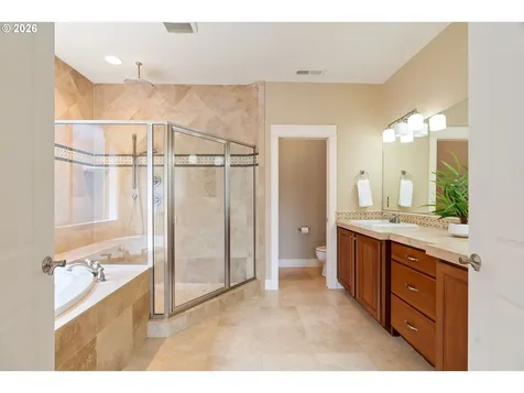 8175 SW Laurelwood Court Portland OR 97225