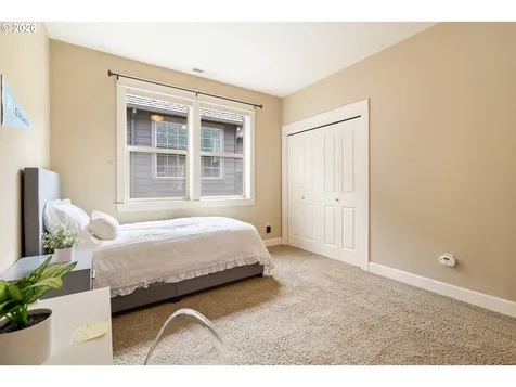 8175 SW Laurelwood Court Portland OR 97225