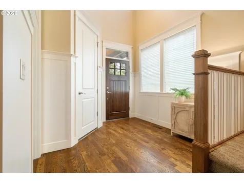 8175 SW Laurelwood Court Portland OR 97225