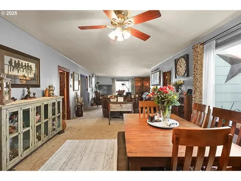 552 NE Williams Street Dufur OR 97021