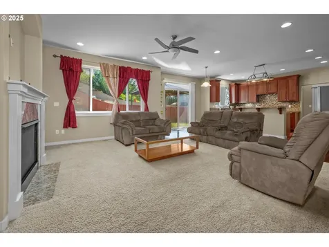 13061 SE Meadehill Avenue Happy Valley OR 97086