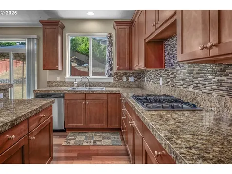 13061 SE Meadehill Avenue Happy Valley OR 97086