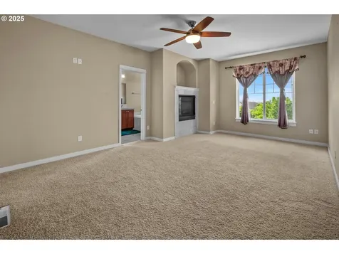 13061 SE Meadehill Avenue Happy Valley OR 97086