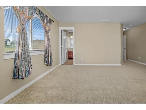13061 SE Meadehill Avenue Happy Valley OR 97086