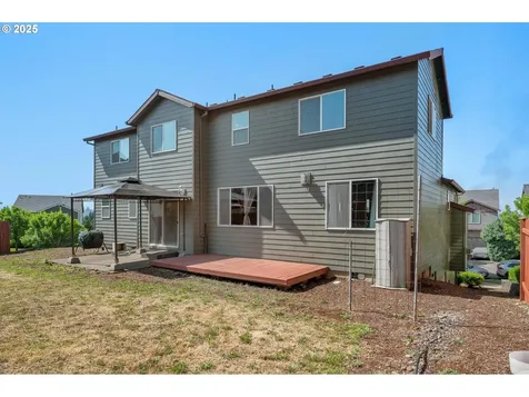 13061 SE Meadehill Avenue Happy Valley OR 97086