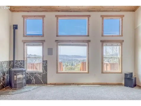 946 N Echo Mountain Road Otis OR 97368