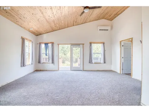 946 N Echo Mountain Road Otis OR 97368