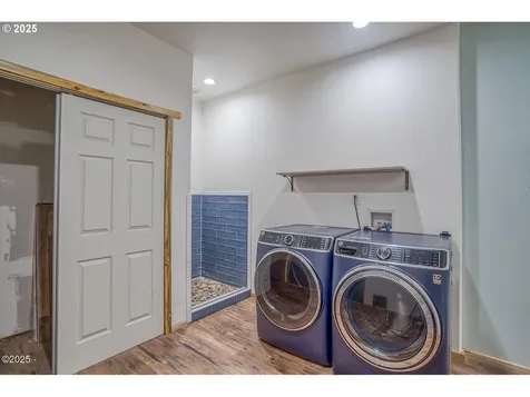 946 N Echo Mountain Road Otis OR 97368