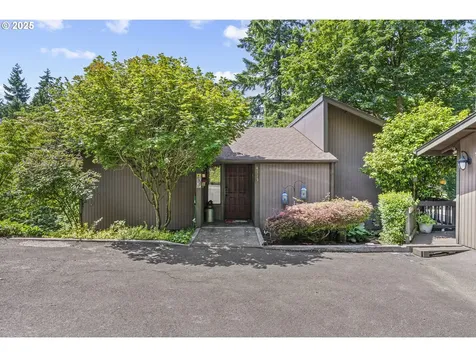 4115 Sunset Way Longview WA 98632
