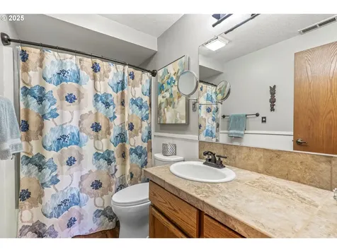 4115 Sunset Way Longview WA 98632