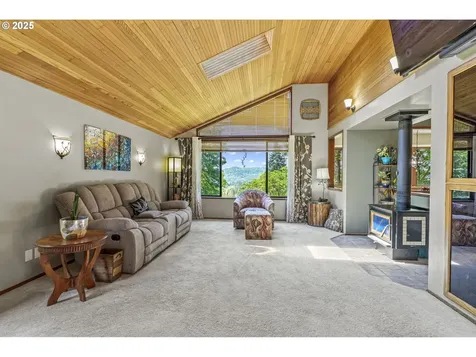 4115 Sunset Way Longview WA 98632