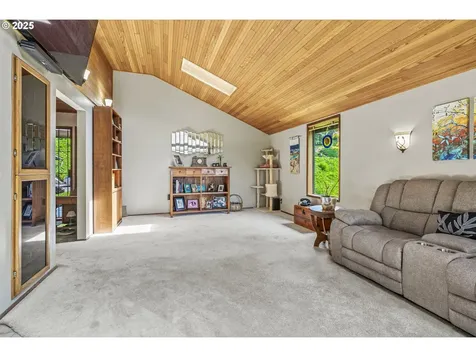 4115 Sunset Way Longview WA 98632