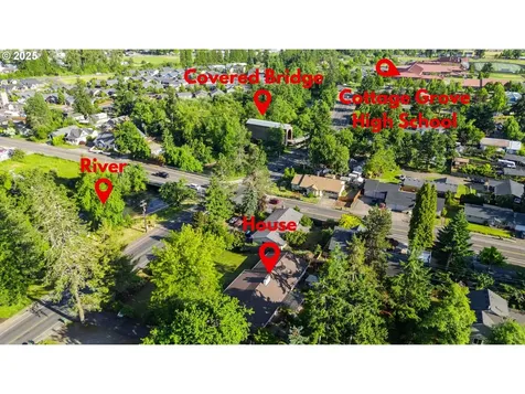 929 S River Road Cottage Grove OR 97424