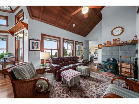 930 NW Highland Drive Waldport OR 97394