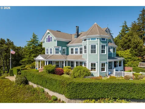 930 NW Highland Drive Waldport OR 97394