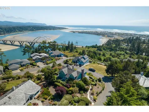 930 NW Highland Drive Waldport OR 97394