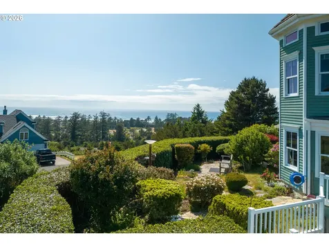 930 NW Highland Drive Waldport OR 97394